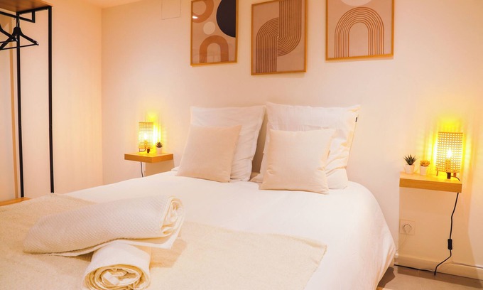 Alpes-Romans Apartment | Souplex - Center - Terrace - Air conditioning