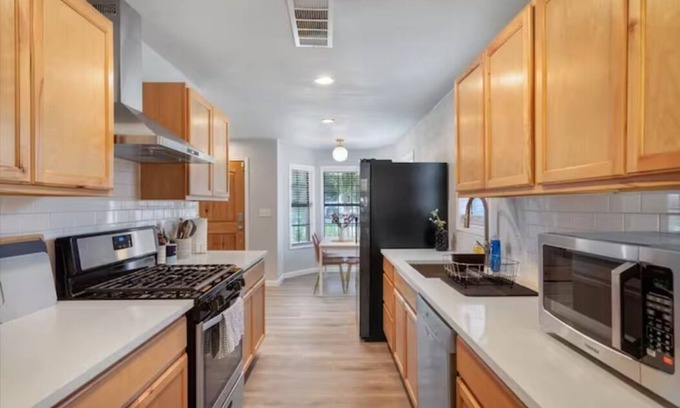 Buda House | South Austin-San Marcos Sanctuary 4-bedroom house in Buda