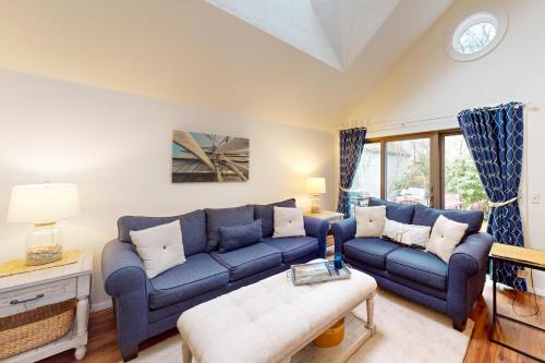 Mews Village Apartment | South Cape Escape