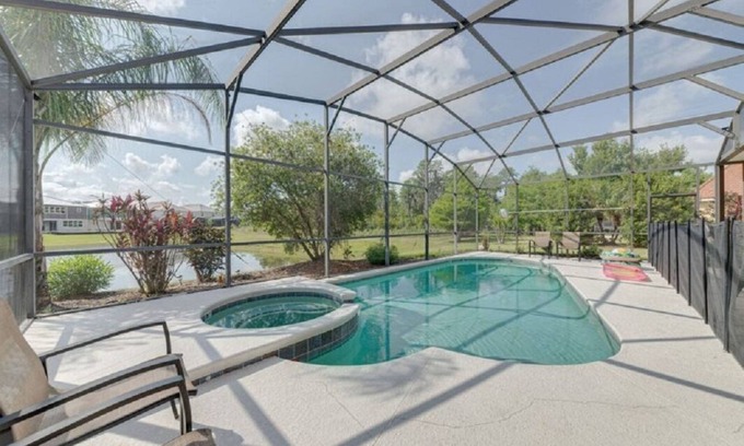 Veranda Palms Villa | South Facing Pool and Spa on Water Conservation Area in Gated Community