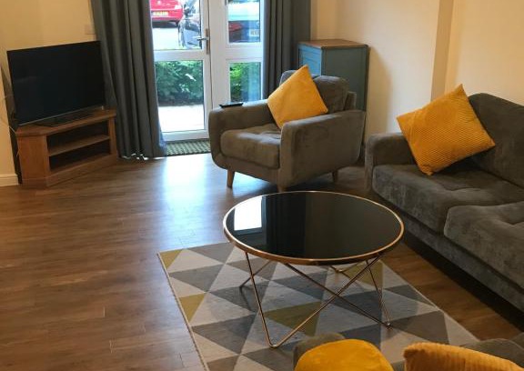 Portswood Apartment | Southampton Gem