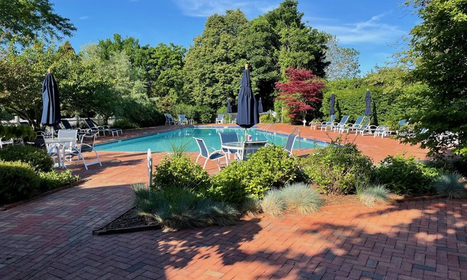 Village of Southampton Condo | Southampton Village Condo
