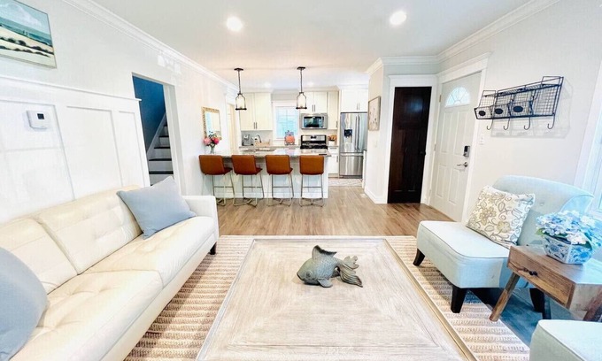 South St. Paul House | Southie Paradise: Minutes to Xcel Energy Center