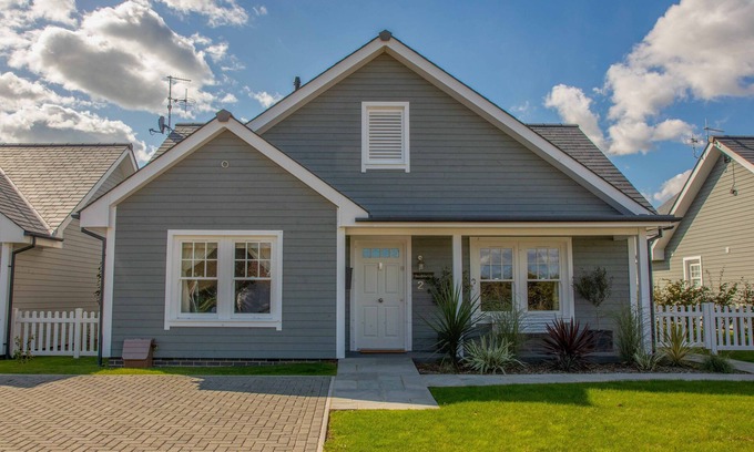 Bembridge House | Southlands - The Best New Three Bedroom Holiday Home On The Island?