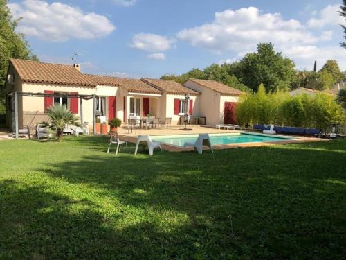 Saint-Maximin-la-Sainte-Baume House | Spacieuse villa 4 chambres