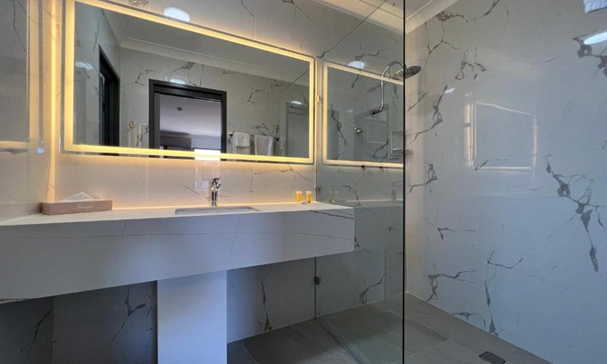 Moree Hotel | Spa Village Travel Inn