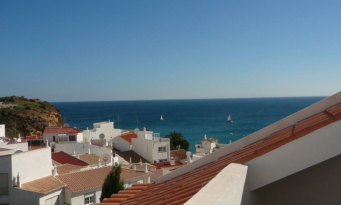 Burgau Apartment | Spacious Apartment Quiet Location Sea Views and a Large Private Sunny Terrace