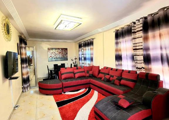 Ouakam Apartment | Spacieux Appartement 2chambre Salon MEUBLÉE FACE MONUMENT DE LA RENAISSANCE