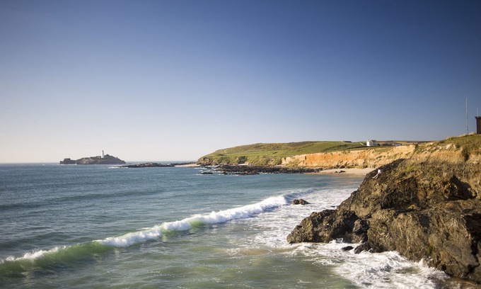 Gwithian Apartment | Spacious 1 bedroomed apartment in the seaside village of Gwithian