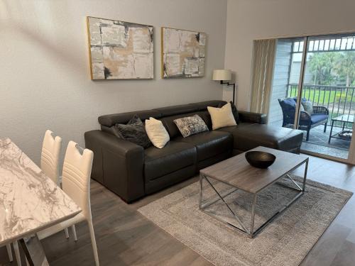 Naples Apartment | Spacious 2 bedroom Lely Resort condo Naples FL