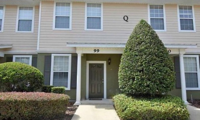 Gainesville Condo | Spacious 2 BR Gated Condo @ The University of Florida