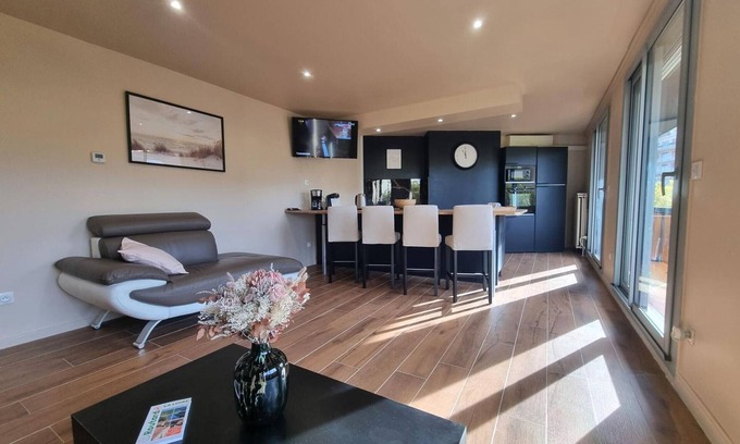 Saint-Chamond Apartment | Spacious 2BR Apartment with Parking, Balcony, Wi-Fi, Near Shops & Train Station in Saint-Chamond