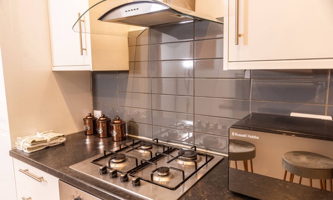 Finsbury Apartment | Spacious 3-Bedroom Apartment near King's Cross Station