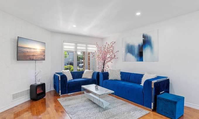London House | Spacious 3 Bedroom Home in North West London