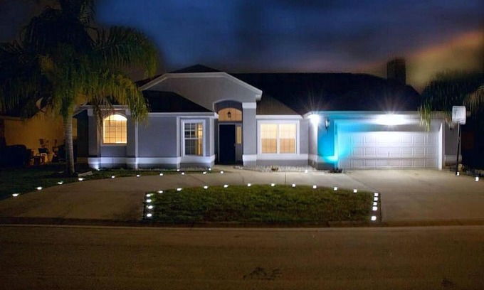 Winter Haven House | Spacious 4-bedroom 2-bath Abode