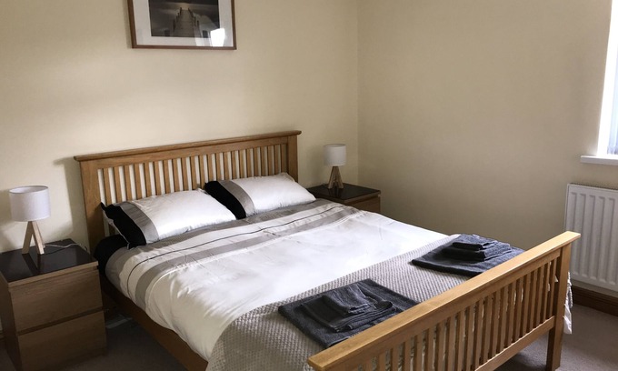 Brecon House | Spacious 4 bedroom semi-detached house in a quiet, residential area in Brecon.