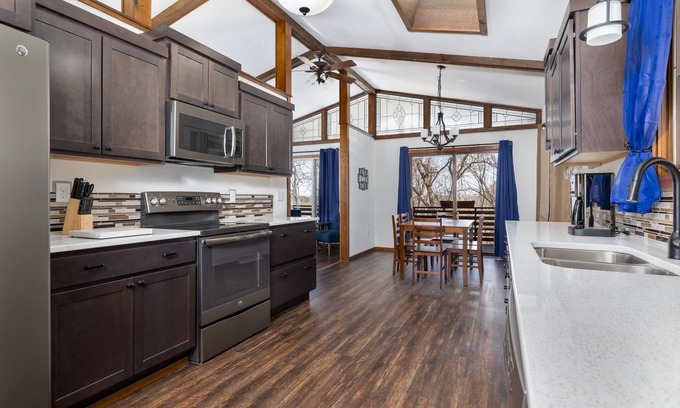 Trempealeau House | Spacious 4-bedroom home in Trempealeau, WI