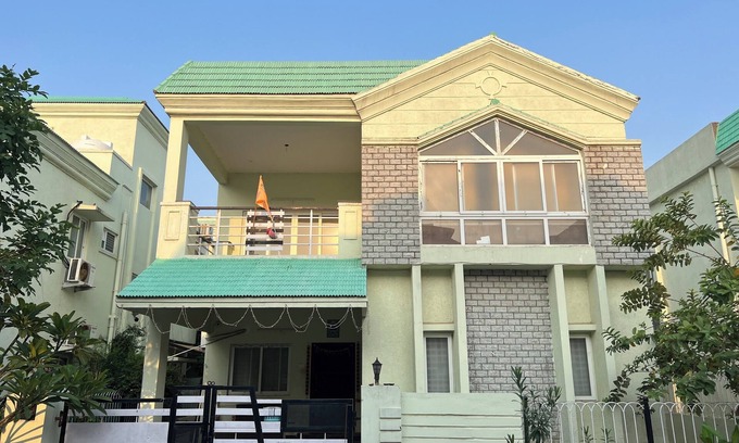 Medchal Villa | Spacious 4-bedroom villa with WiFi and AC in wonderful Hyderabad