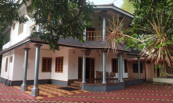 Pallam Villa | Spacious 4 Bedroom Villa