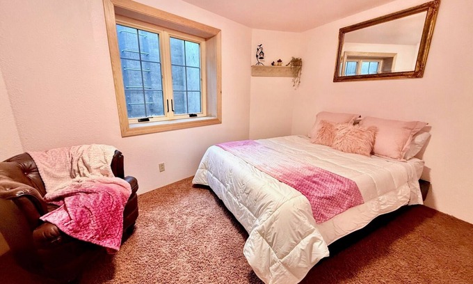 Goldendale Cabin | Spacious 5-bedroom dome home 13 min from Goldendale Observatory