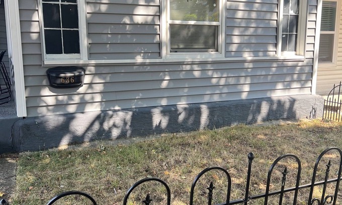 Downtown Columbus House | Spacious 5-bedroom house with AC and WiFi in welcoming Columbus
