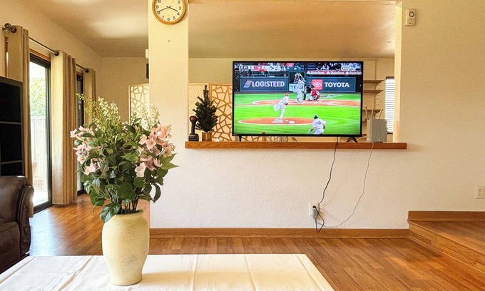 Berryessa House | Spacious 5BR San Jose Home w/Fast WiFi & Near Tech HQs