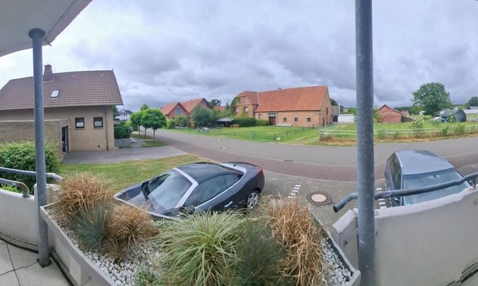 Hoevelhof Apartment | Spacious and quiet ground floor apartment in a 10-party house with far-reaching views