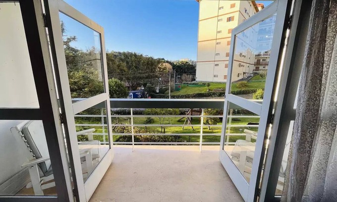 Vila Iara Apartment | Spacious apartment with beautiful view in the center of Campos de Jordão