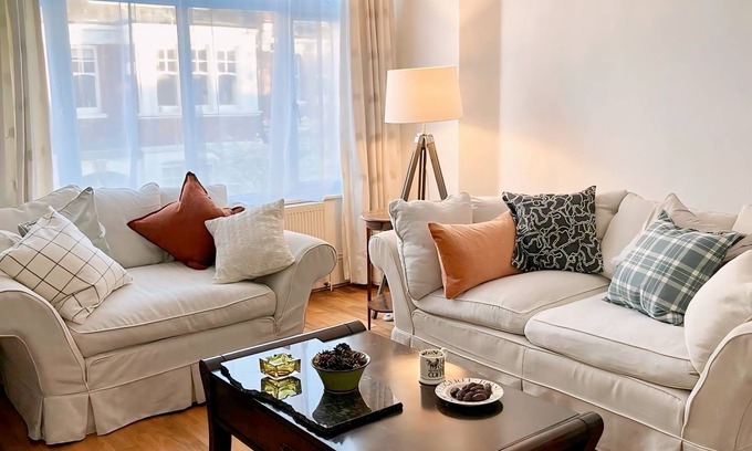 Belsize Apartment | Spacious apartment in Belsize Park that can comfortably sleep four