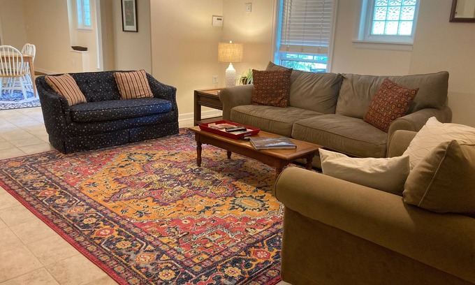 Arlington Apartment | Spacious apartment in beautiful, historic Arlington VT