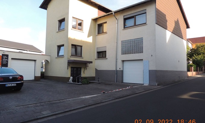 Weilerbach Apartment | Spacious apartment with a very large balcony and living room
