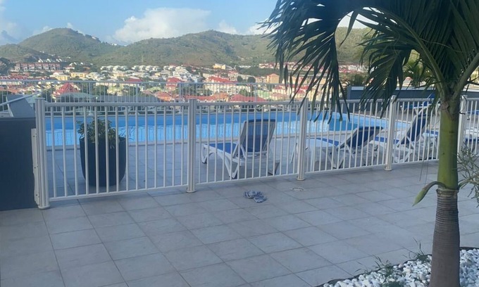 Concordia Apartment | Spacious apartment with pool and gorgeous views of Marigot!