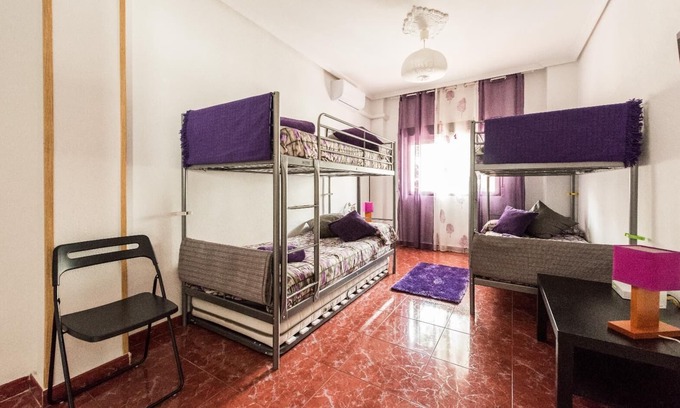 Embajadores Apartment | Spacious apartment with terrace. 3bed in the center