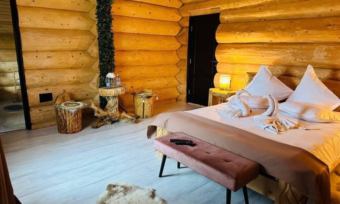 Gresu Ski Chalet | Spacious chalet in charming Greșu with Sauna and Bathtub