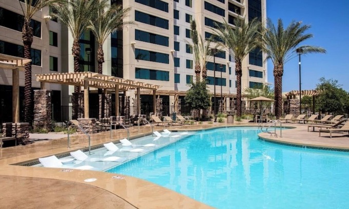 Enterprise Apartment | Spacious & cozy 1-Bedroom stay near the strip