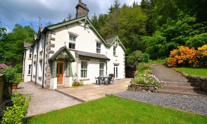 Grange-over-Sands Cottage | Spacious, detached & private Lakeland hideaway near Cark/Cartmel