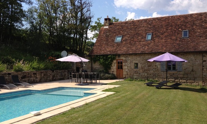 Meyssac House | Spacious farmhouse with private heated pool close to Collonges la Rouge