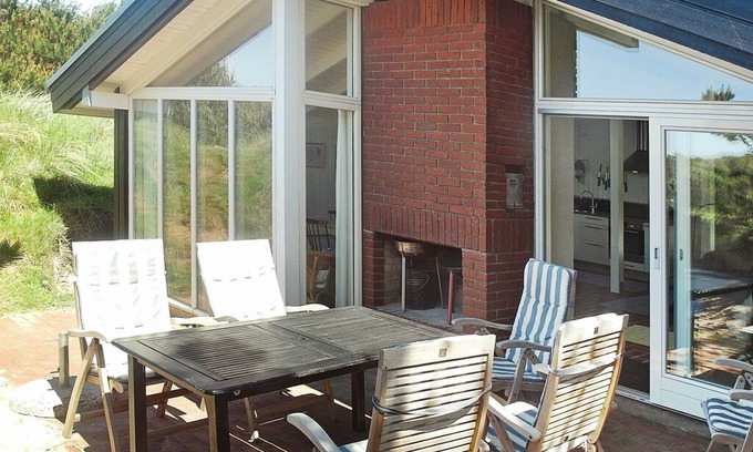 Grærup Strand House | Spacious Holiday Home in Oksbol Near Sea