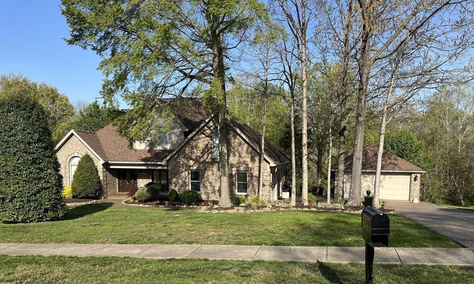 Pioneer Village House | Spacious Home 20 minutes From Downtown