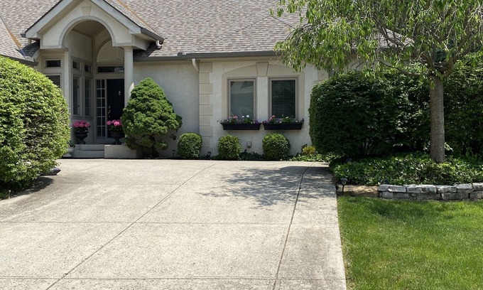 Muirfield Village House | Spacious Home in Quiet, Upscale Community