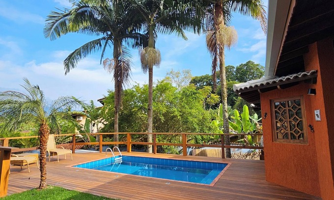 Saco da Capela House | Spacious house with garden and heated pool. A paradise close to everything