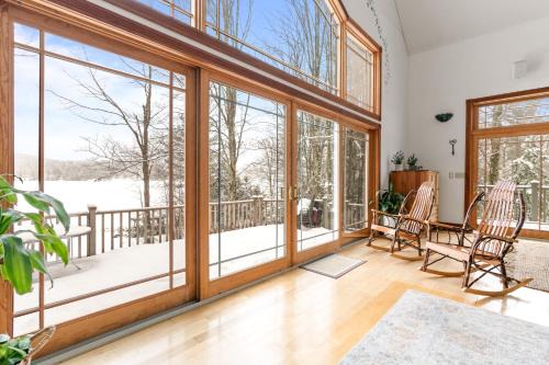 Hinesburg House | Spacious Lakefront Retreat w/Stunning Views
