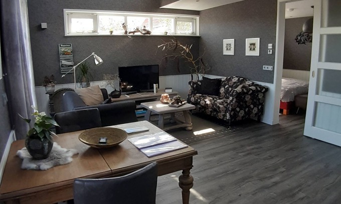Koudekerke House | Spacious Lodge with open views at 1 km from the southern beach of Walcheren