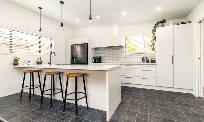 Geraldine House | Spacious, modern, centrally located house.