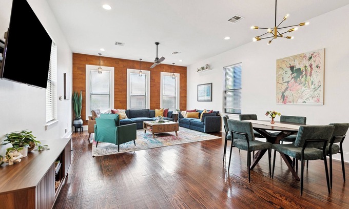 Saint Claude House | Spacious Modern New Orleans Retreat