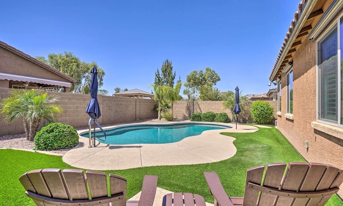 Surprise Farms House | Spacious & Modern Surprise Home w/Pool!