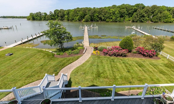 Chester House | Spacious multi-level waterfront home with private pier and dog-friendly at A Shore Thing