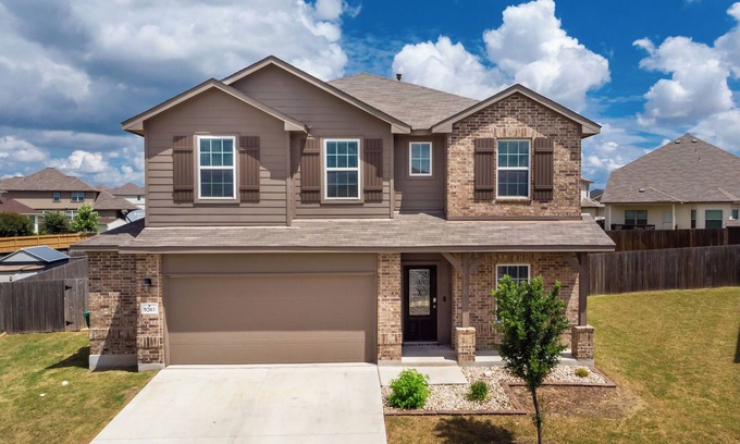 Converse House | Spacious New Build, 4 Beds, Near Randolph AFB