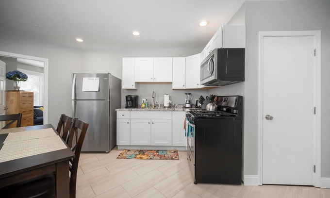 North End Apartment | Spacious North End Studio