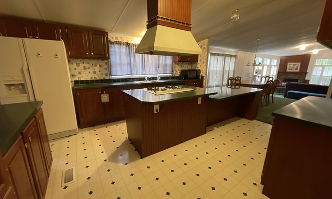 Ruffin House | Spacious & Private, Five Acre Home Just Off I-95